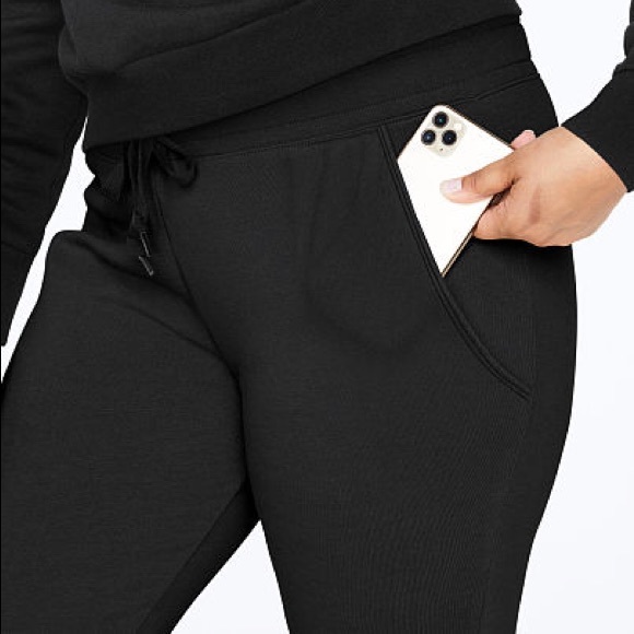 💗VS PINK BLACK RAINBOW OMBRÉ LOGO SKINNY JOGGERS - Picture 4 of 9